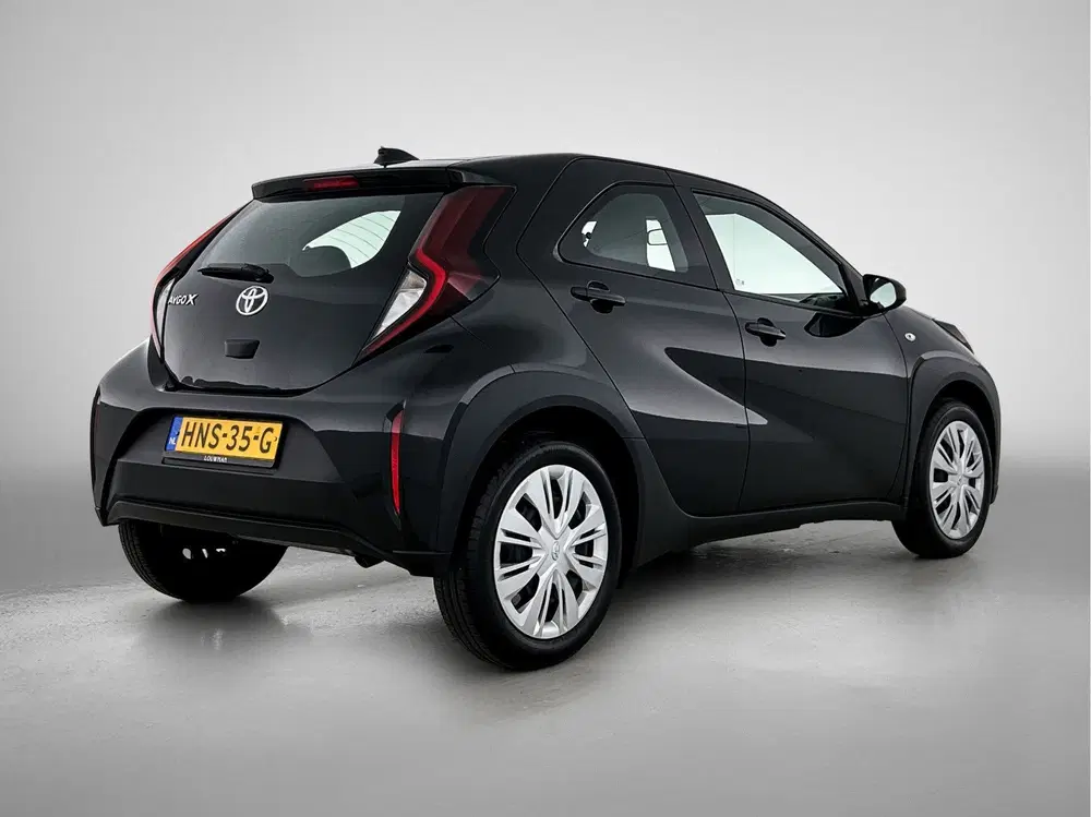 Toyota Aygo X 1.0 VVT-i MT Play uit 2025, foto 2