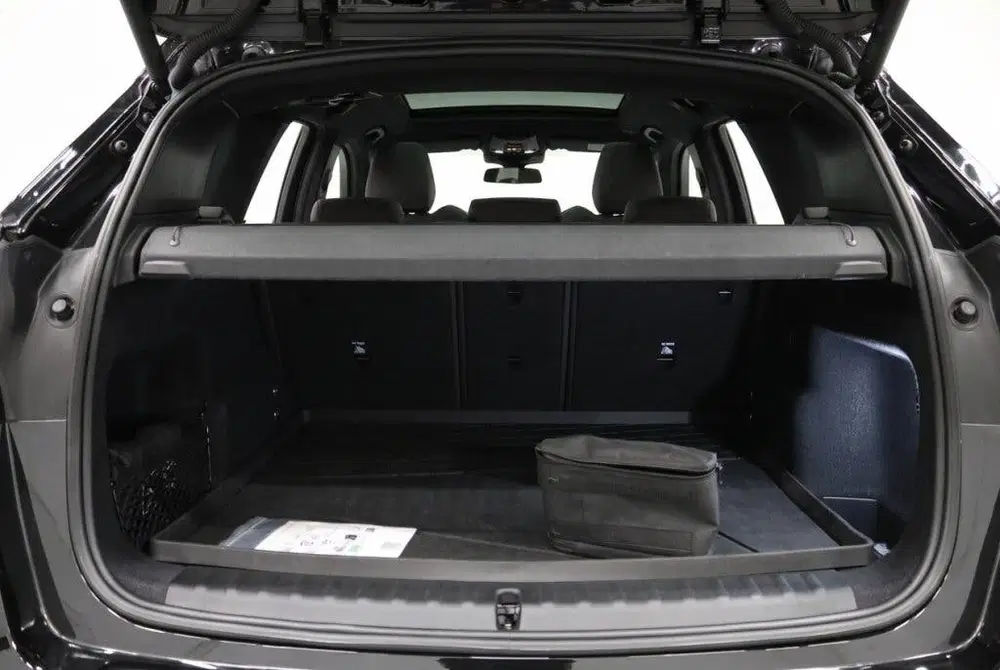 BMW iX1 xDrive30 M Sport Pano uit 2023, foto 10