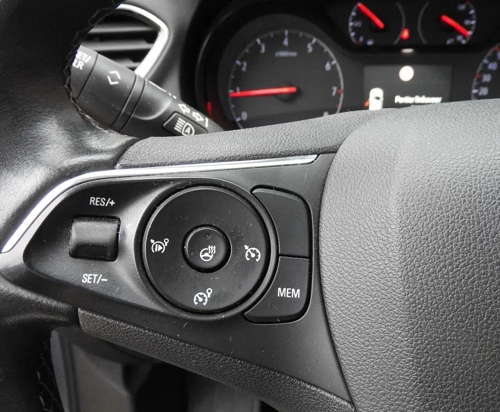 Opel Grandland 1.2 Turbo Business Edition uit 2020, foto 13