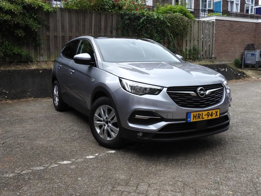 Opel Grandland 1.2 Turbo Business Edition uit 2020, foto 4
