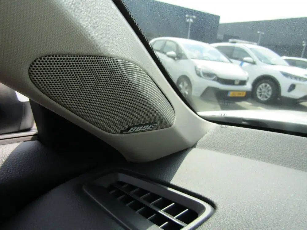 Honda Civic 2.0 HYBRID 184PK eCVT Advance Bose audio uit 2026, foto 15
