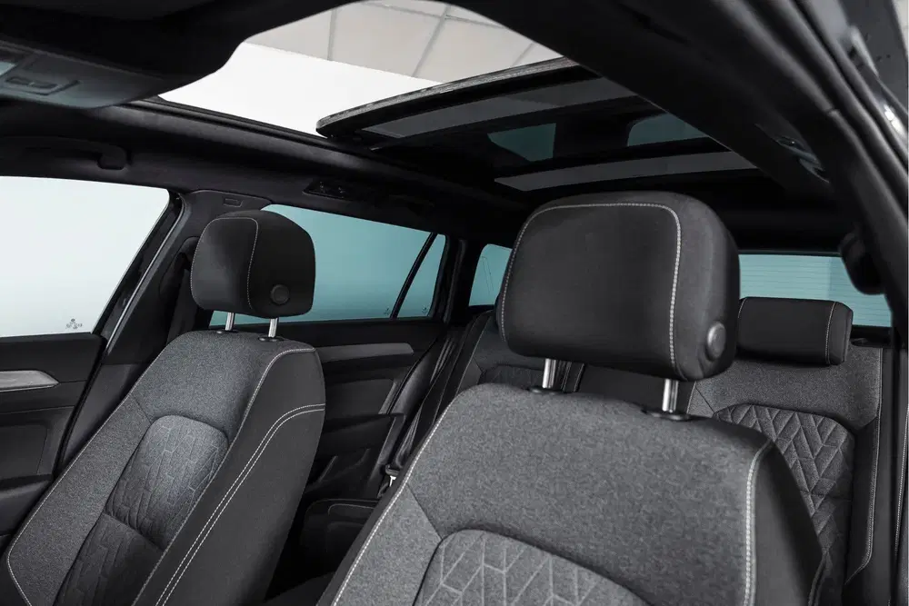 Volkswagen Passat 1.4 TSI PHEV GTE Business Org NL. uit 2022, foto 7