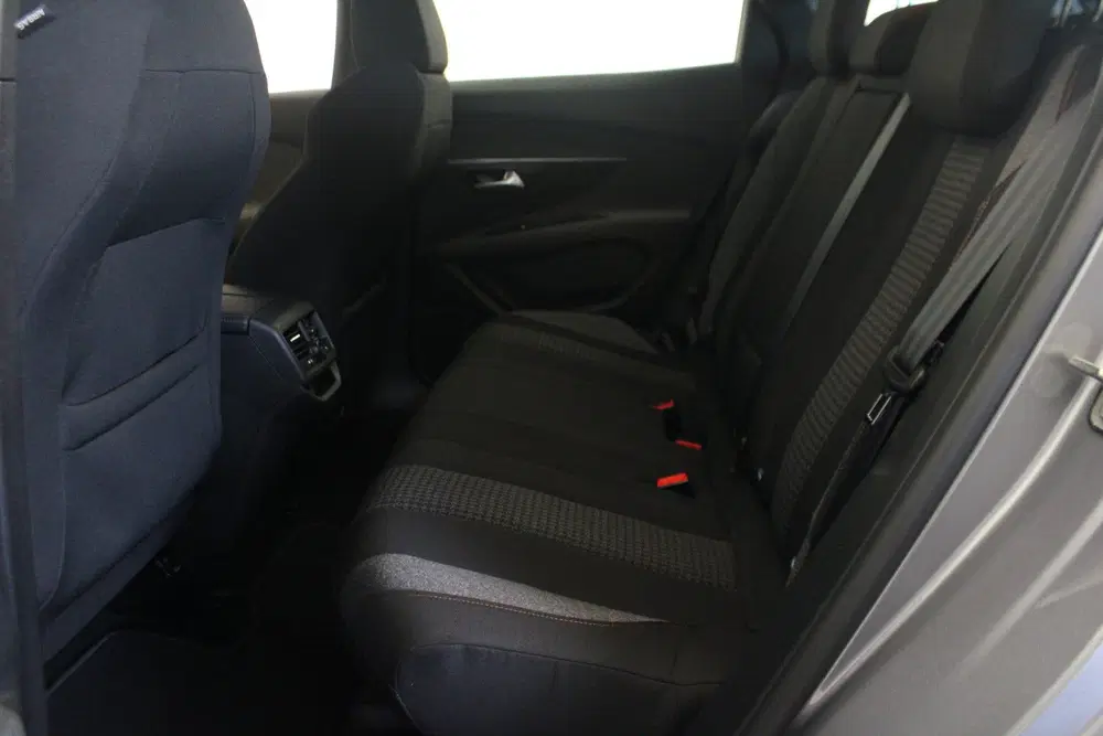 Peugeot 3008 1.2 PureTech Active (bj 2021 uit 2021, foto 13