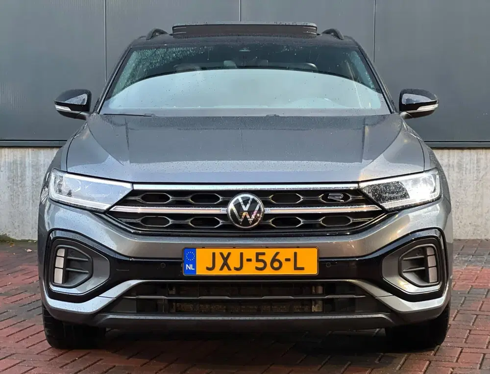 Volkswagen T-Roc 1.5 TSI R-Line Business+ * Pano * IQ * 3x uit 2022, foto 2