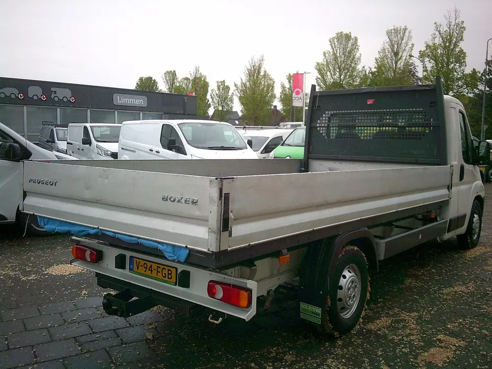 Peugeot Boxer 335 2.2 BlueHDi 140 L3H2 Asphalt OPENLAADB uit 2020, foto 5