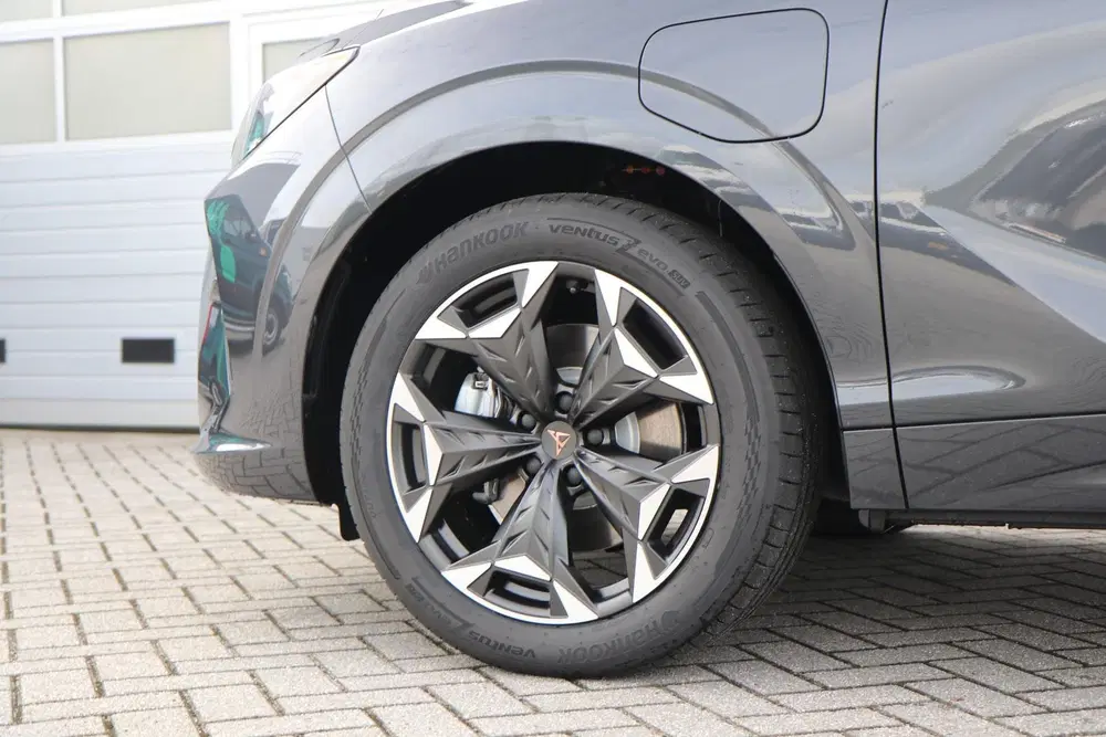 Cupra Terramar 1.5 TSI 204pk e-Hybrid uit 2026, foto 13