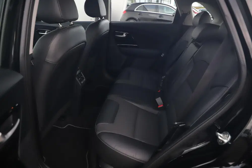 Kia Niro 1.6 GDi Hybrid DynamicLine 140PK Automaat uit 2019, foto 9
