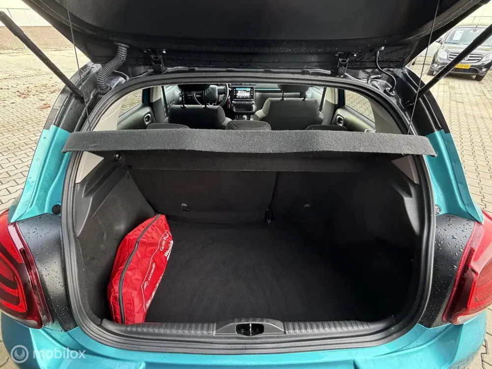 Citroën C3 Citroen C3 1.2 110PK Shine uit 2020, foto 11