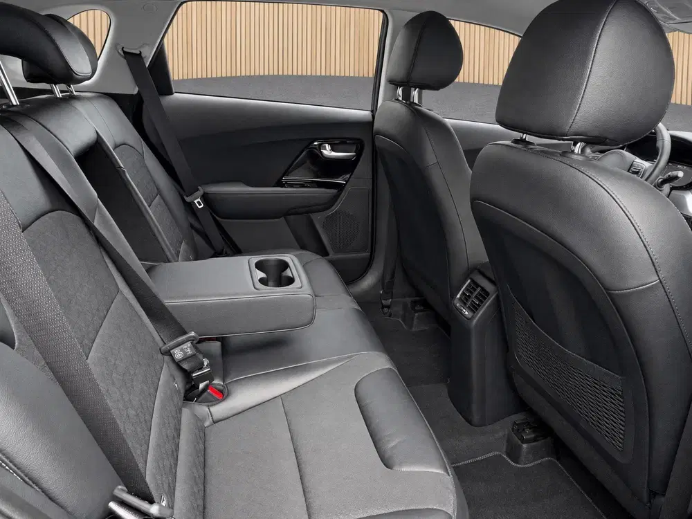 Kia Niro 1.6 GDi Hybrid DynamicLine Dealer onderhou uit 2022, foto 10