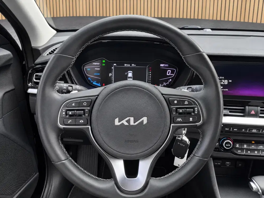 Kia Niro 1.6 GDi Hybrid DynamicLine Dealer onderhou uit 2022, foto 8