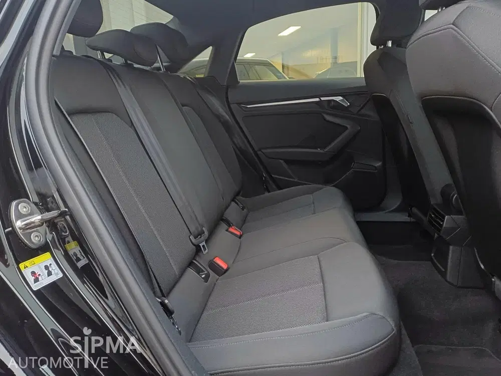 Audi A3 A3 Pro-Line Limousine 30TFSI 110pk uit 2023, foto 13