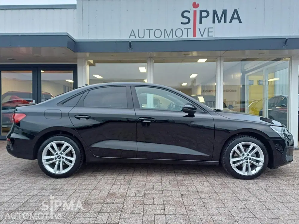Audi A3 A3 Pro-Line Limousine 30TFSI 110pk uit 2023, foto 3