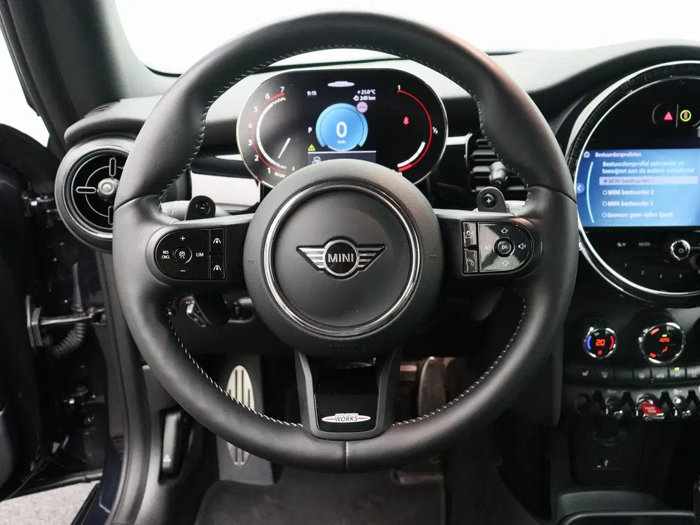 Mini Cabrio John Cooper Works Premium Pakket + Stuurwi uit 2023, foto 15