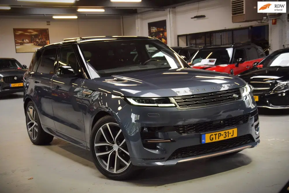 Land Rover Range Rover Sport 3.0 D350 *First Edition* Navi uit 2023