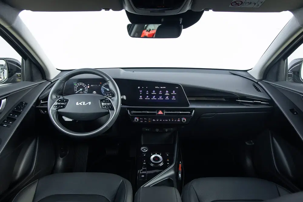 Kia Niro Dynamic+ Line 64.8 kWh Panoramadak uit 2023, foto 3