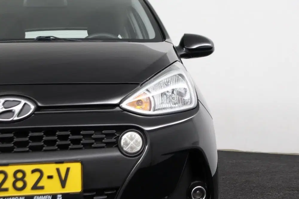 Hyundai i10 1.0 COMFORT 5DRS AC uit 2019, foto 2