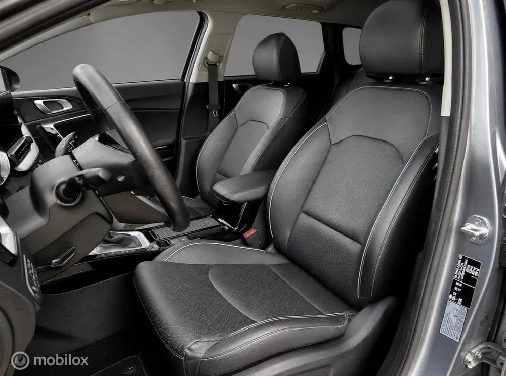 Kia Ceed 1.6 GDI PHEV ExecutiveLine uit 2021, foto 8