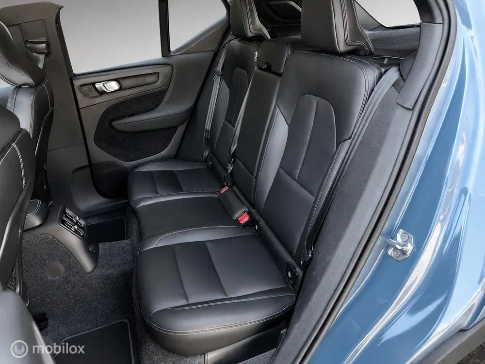 Volvo XC40 1.5 T5 uit 2020, foto 10