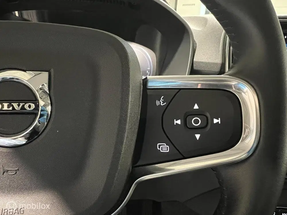 Volvo XC40 1.5 T5 uit 2020, foto 13