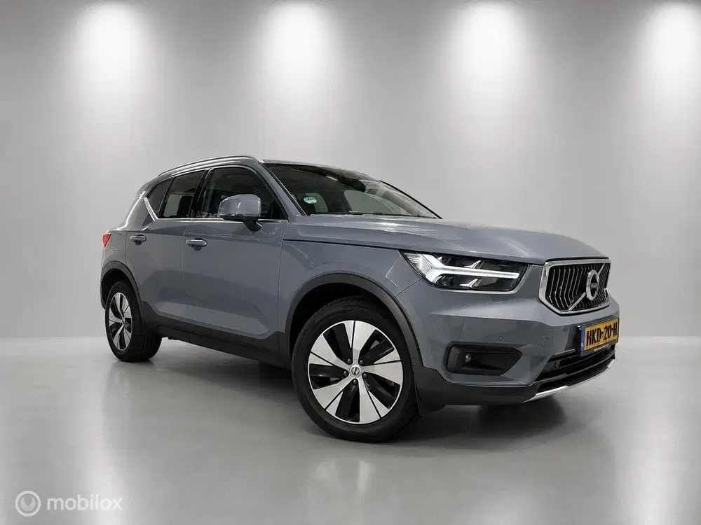 Volvo XC40 1.5 T5 uit 2020, foto 2