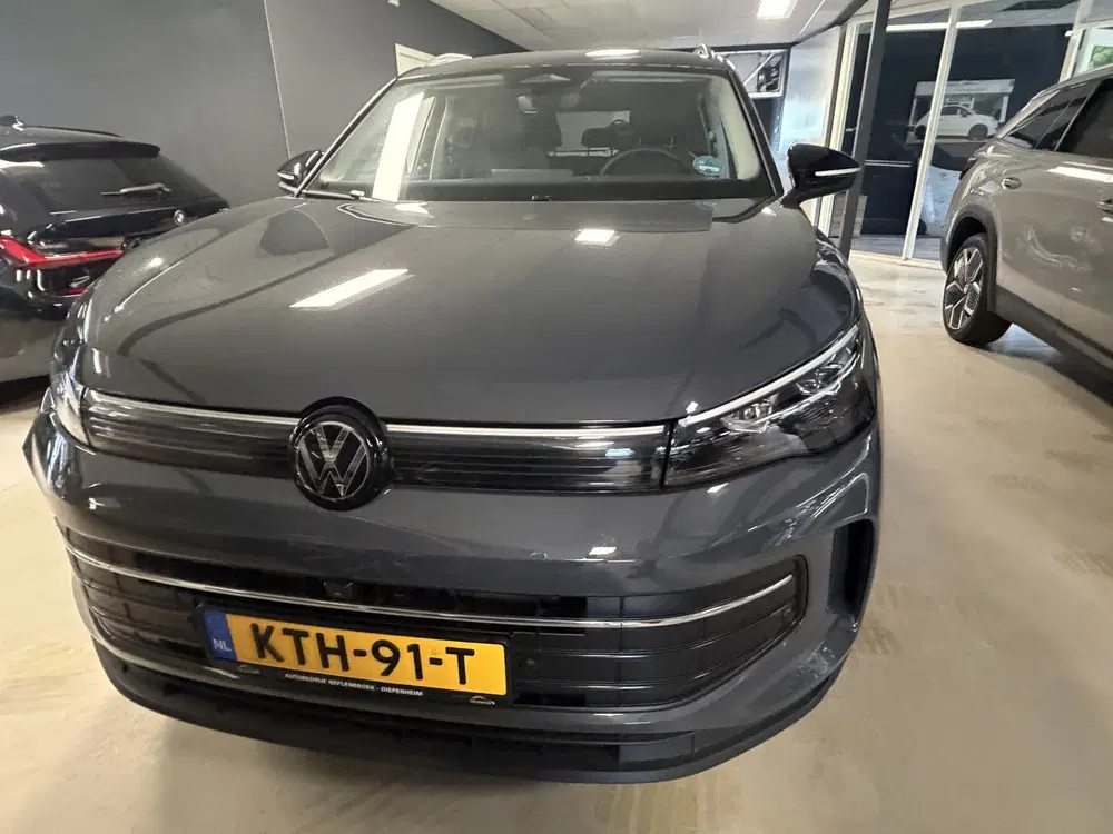 Volkswagen Tiguan 1.5 eTSI R-line uit 2025, foto 5