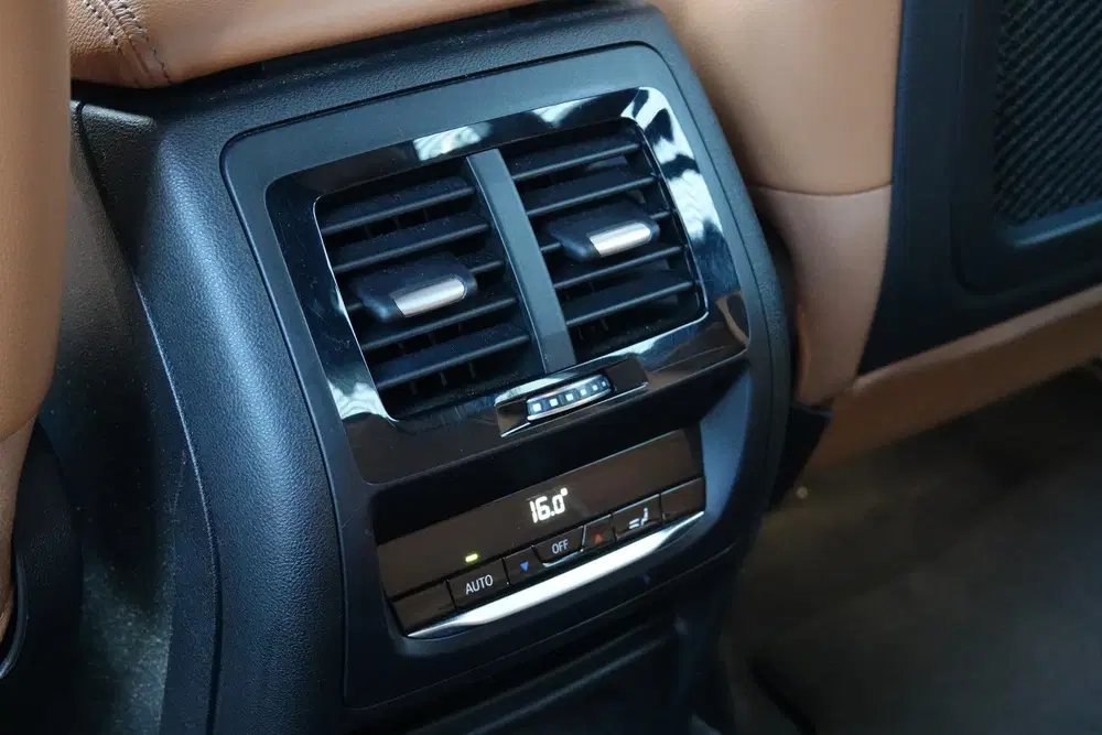 BMW X3 xDrive20i High Executive uit 2019, foto 11