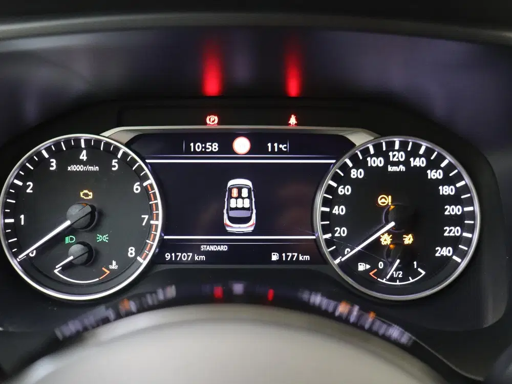 Nissan Qashqai 1.3 MHEV Acenta Trekhaak uit 2021, foto 11