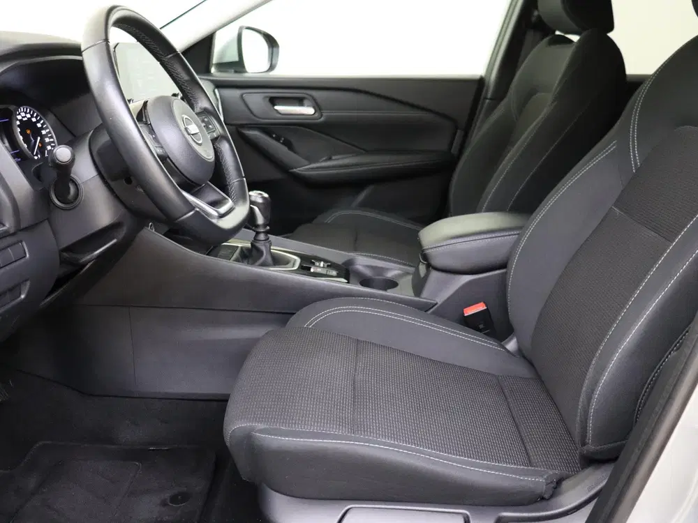 Nissan Qashqai 1.3 MHEV Acenta Trekhaak uit 2021, foto 15