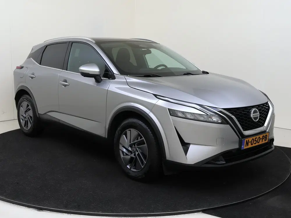 Nissan Qashqai 1.3 MHEV Acenta Trekhaak uit 2021, foto 2