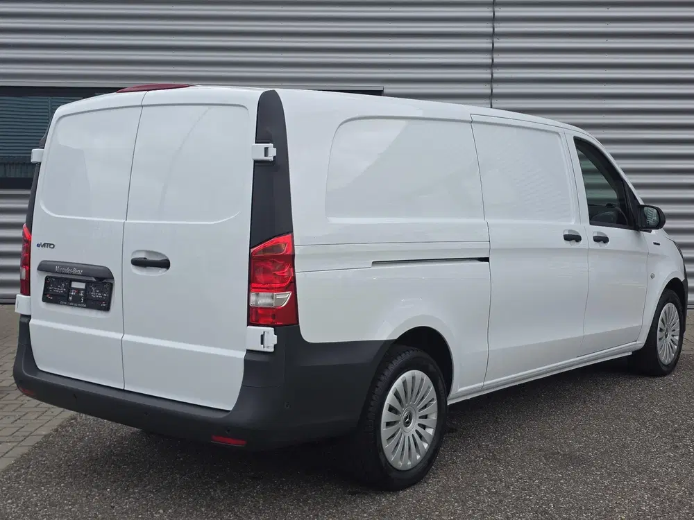 Mercedes-Benz Vito eVito 112 L3 60 kWh STOELVERWARMING uit 2024, foto 2