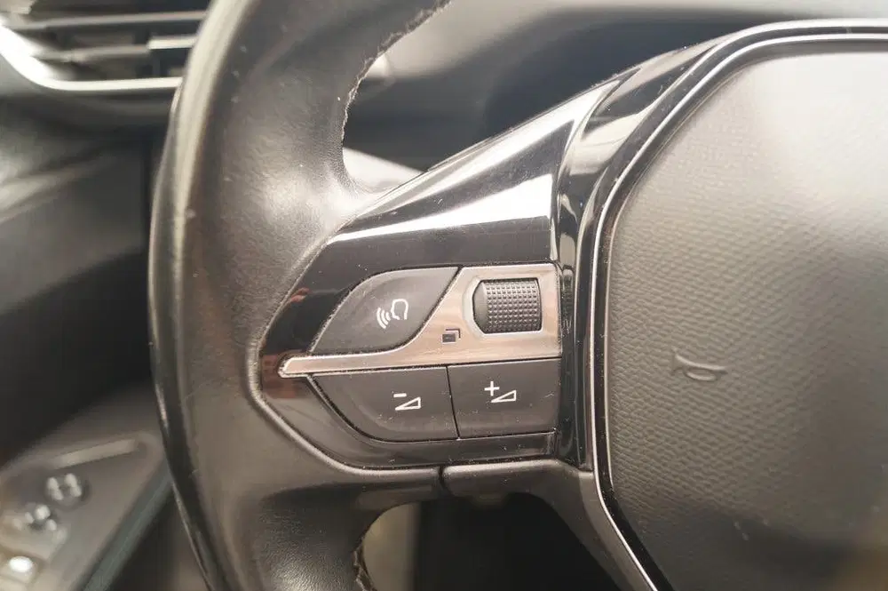 Peugeot 3008 1.2 PureTech 130pk Allure -NAVI-ECC-PDC-CA uit 2022, foto 12