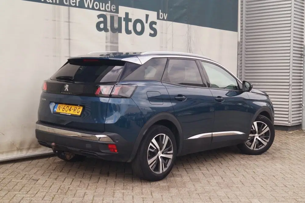 Peugeot 3008 1.2 PureTech 130pk Allure -NAVI-ECC-PDC-CA uit 2022, foto 5