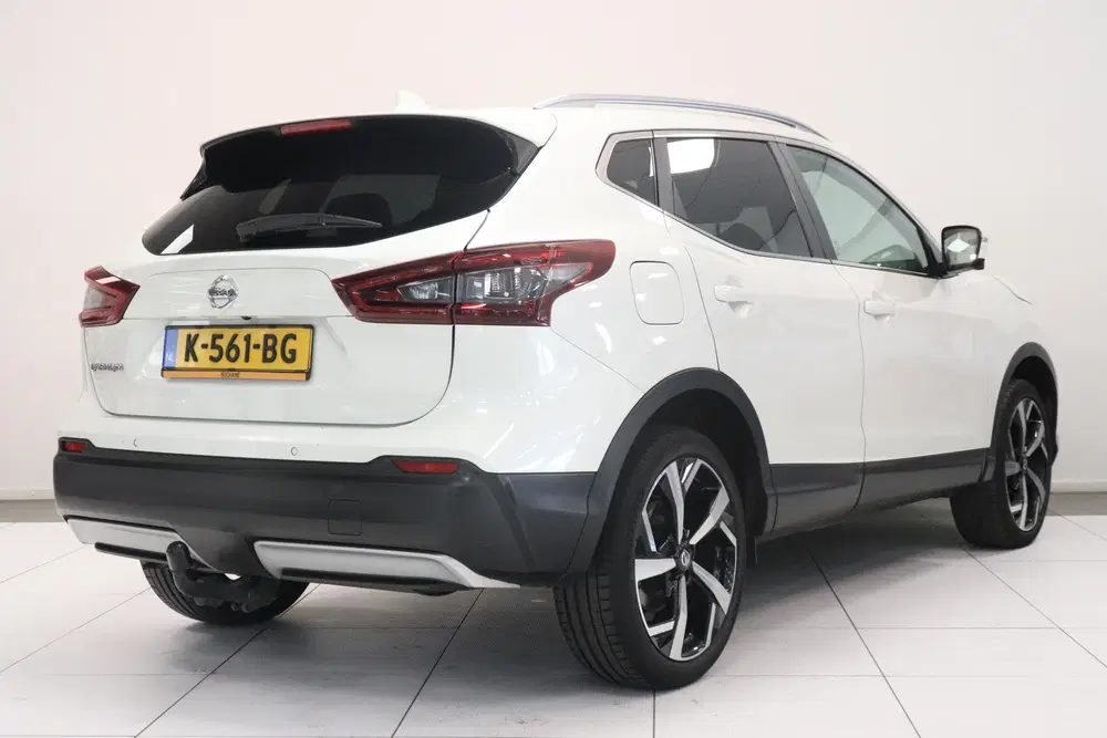 Nissan Qashqai 1.3 DIG-T Tekna uit 2020, foto 2