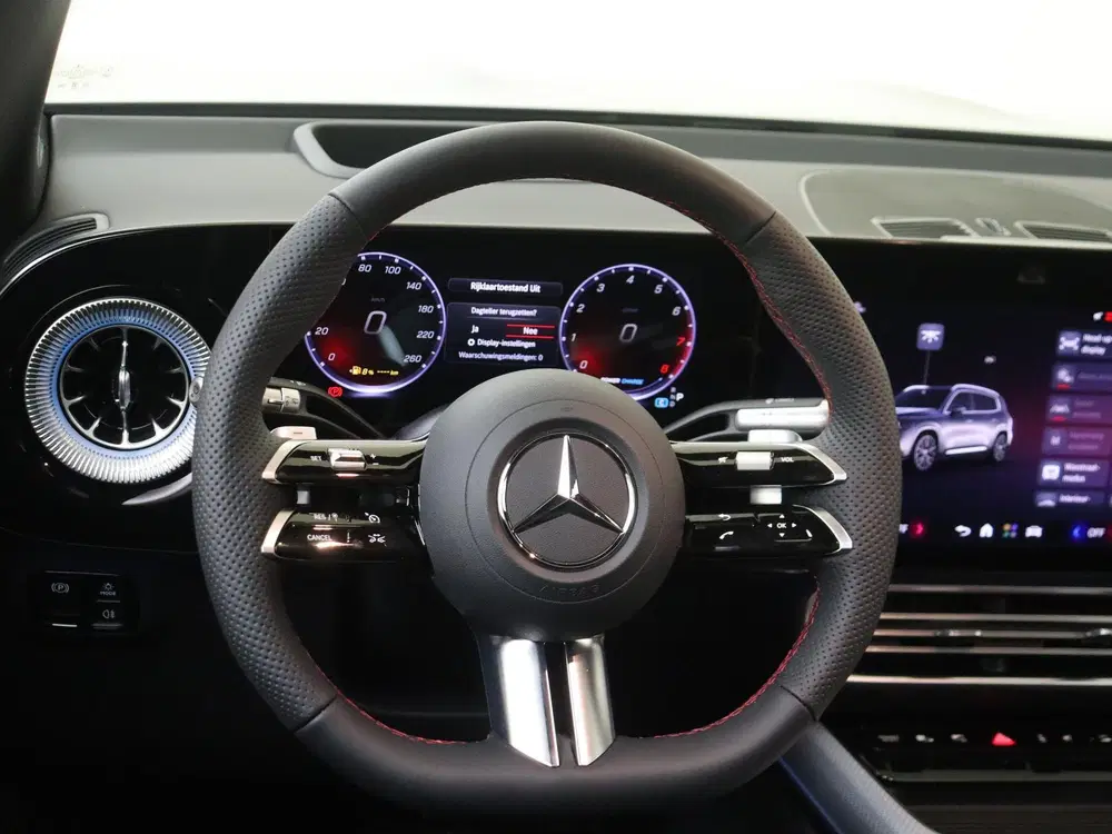 Mercedes-Benz GLB 200 Business Solution AMG uit 2026, foto 10