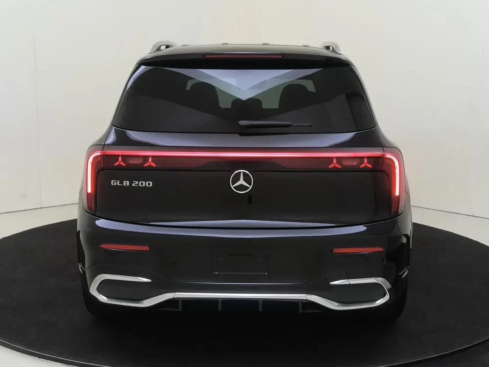 Mercedes-Benz GLB 200 Business Solution AMG uit 2026, foto 7