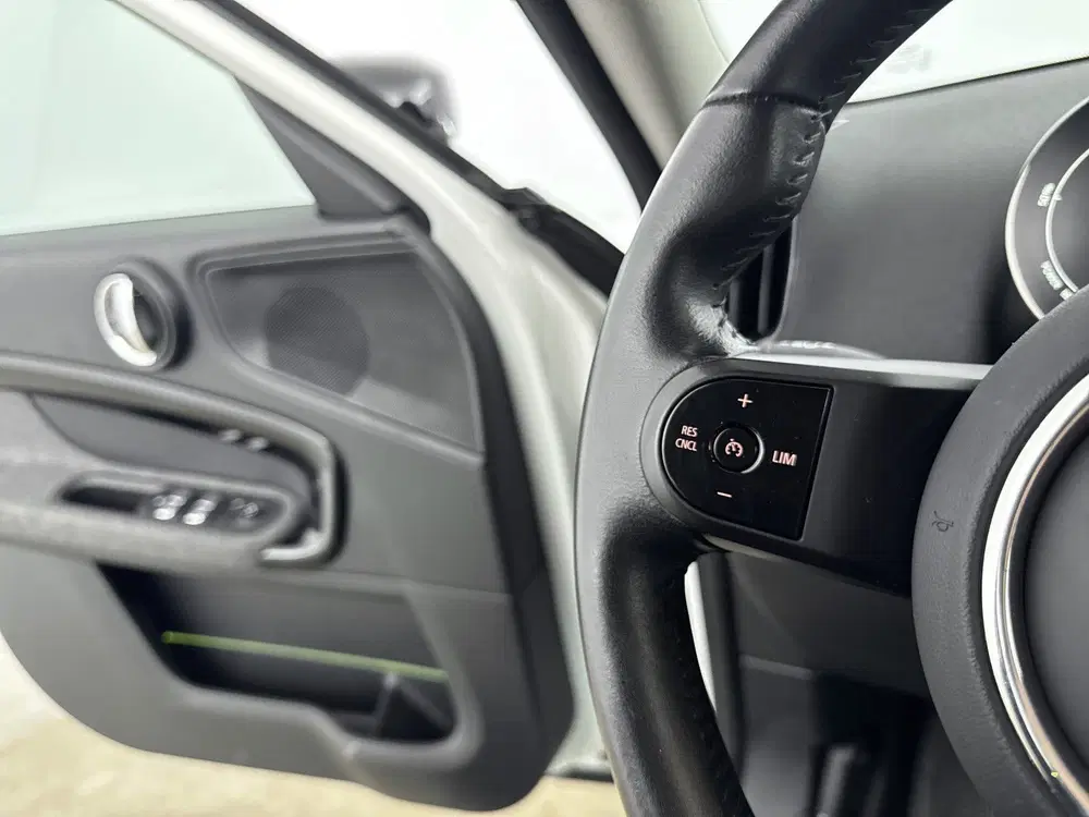 Mini Countryman Cooper SE ALL4 Classic Automaat uit 2023, foto 6