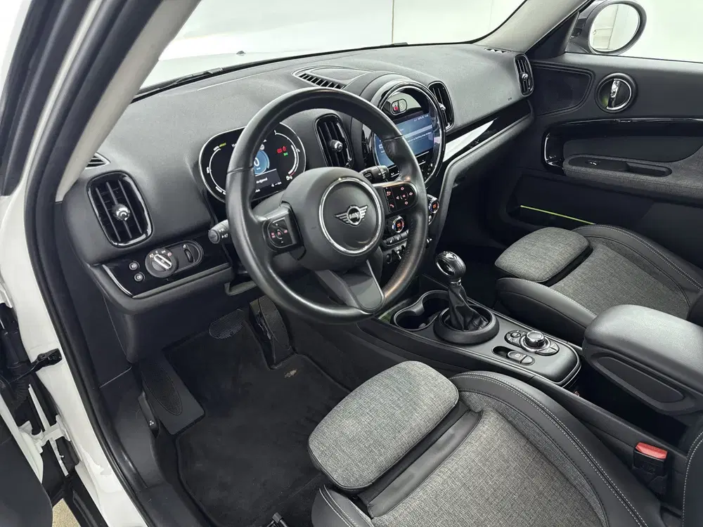 Mini Countryman Cooper SE ALL4 Classic Automaat uit 2023, foto 8
