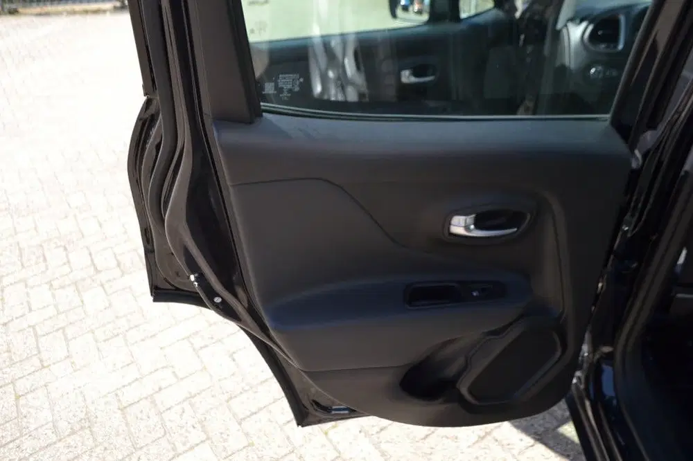 Jeep Renegade 1.3T DDCT Limited (bj 2022 uit 2022, foto 14