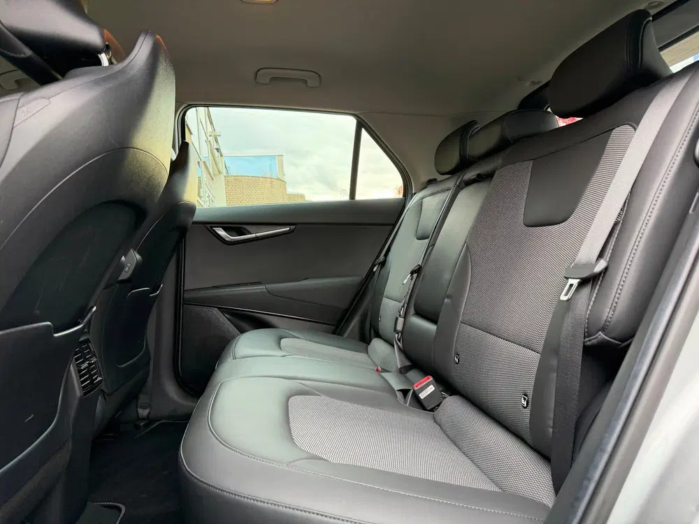 Kia Niro DynamicLine 64.8 kWh uit 2022, foto 10