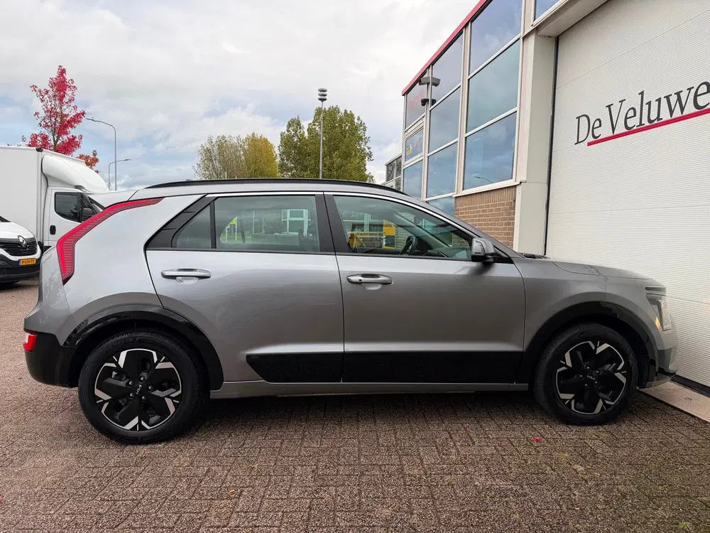 Kia Niro DynamicLine 64.8 kWh uit 2022, foto 5