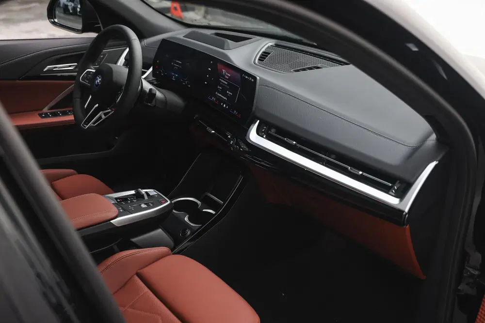 BMW iX2 eDrive20 M Sport uit 2026, foto 13
