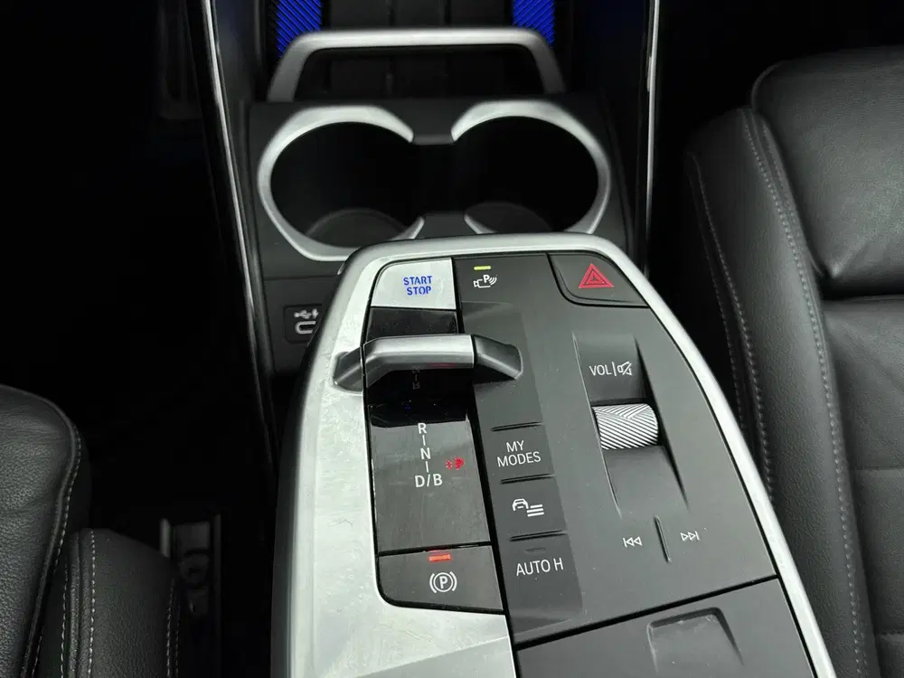 BMW iX1 xDrive30 M Sport uit 2023, foto 13