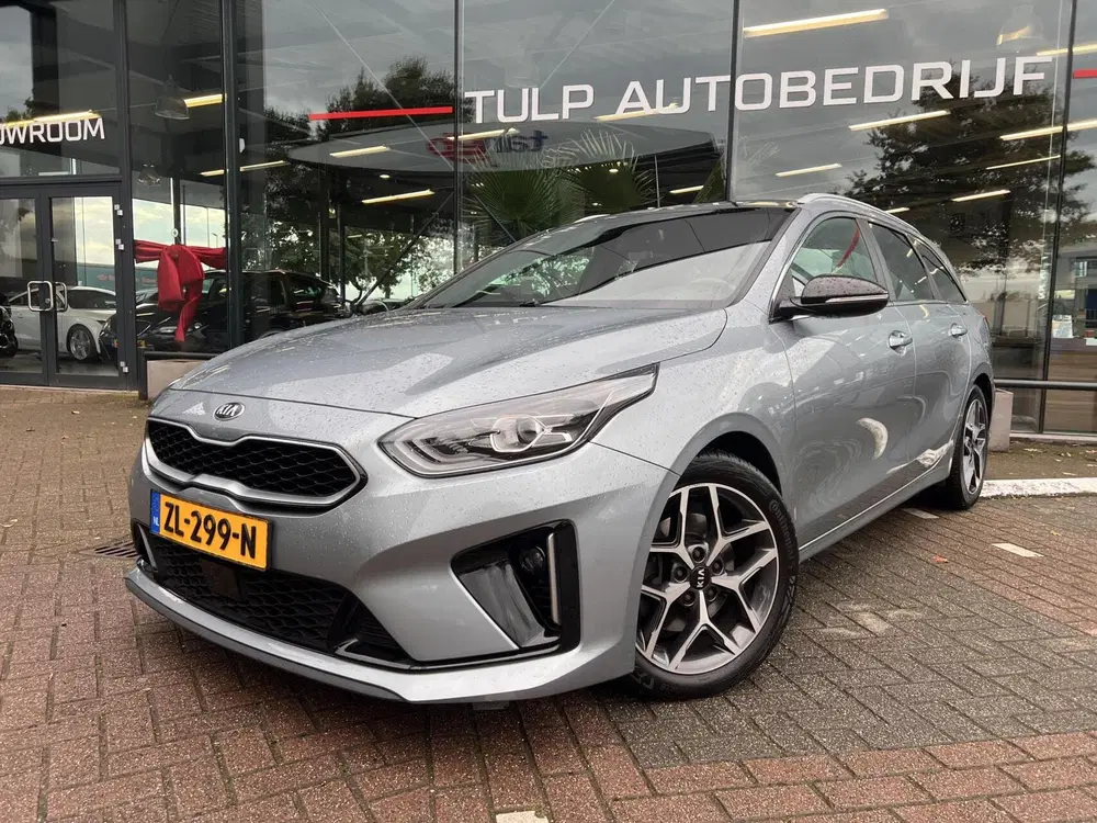 Kia Ceed 1.4 T-GDi GT-Line Full option Dak Trekh uit 2019, foto 3