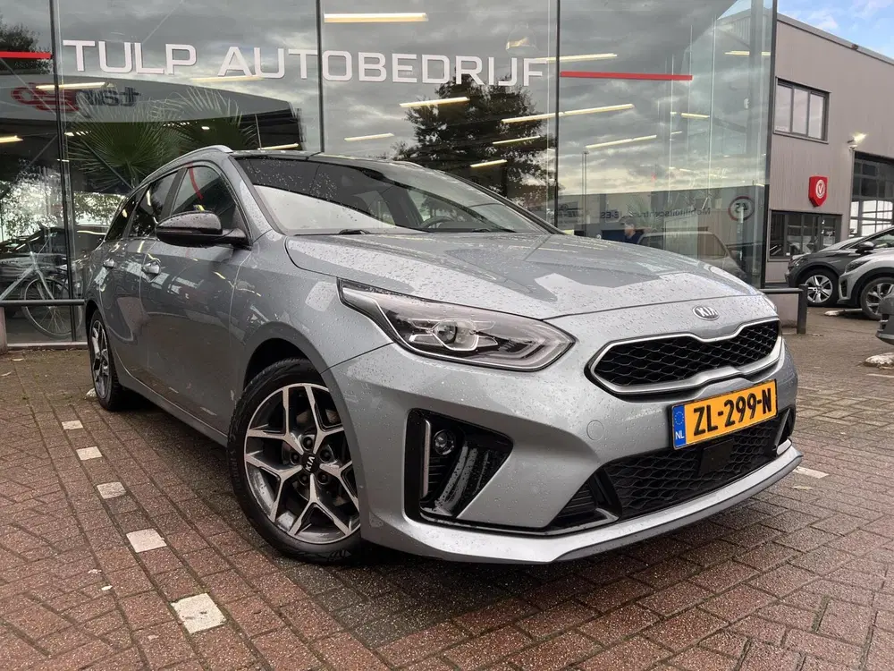 Kia Ceed 1.4 T-GDi GT-Line Full option Dak Trekh uit 2019, foto 4