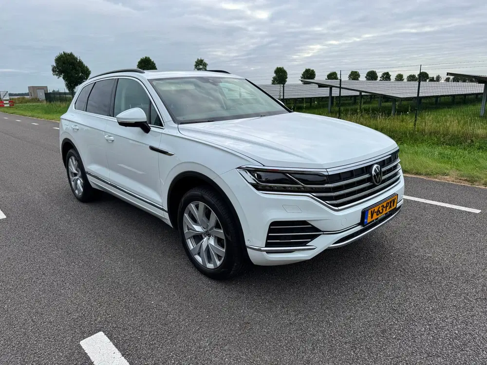 Volkswagen Touareg 3.0 Atmosphere Uitvoering Aut uit 2021, foto 3