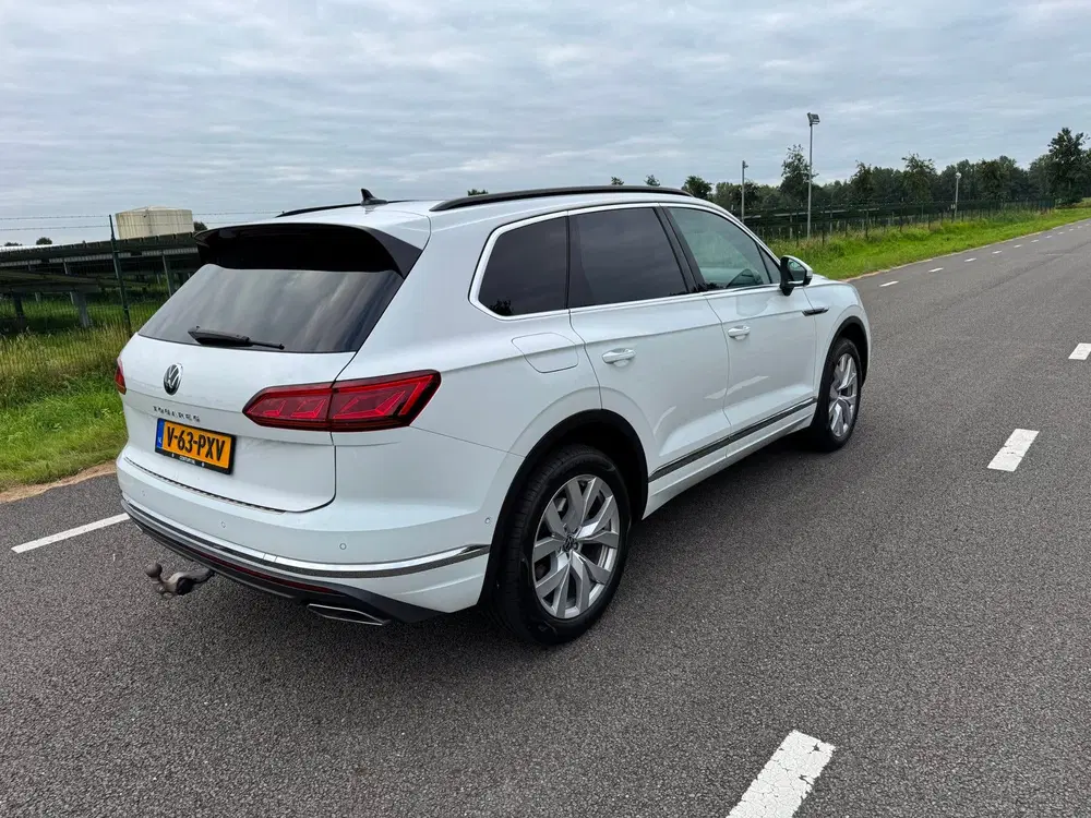Volkswagen Touareg 3.0 Atmosphere Uitvoering Aut uit 2021, foto 4