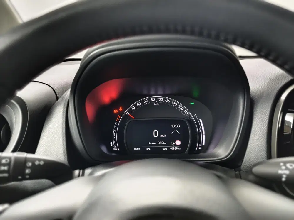 Toyota Aygo X 1.0 VVT-i MT first uit 2023, foto 4