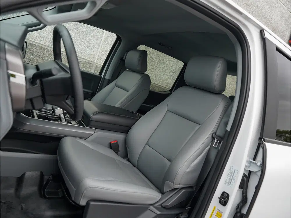 Ford F 150 USA F-150 Lightning PRO uit 2026, foto 6
