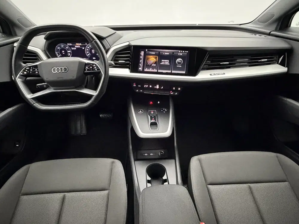 Audi Q4 e-tron 35 Launch edition 55 kWh SOH 90 uit 2021, foto 3