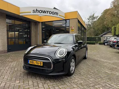 Mini One 1.5 One Climate Control Led Navi Carplay uit 2022